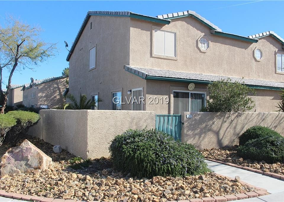 1st image of 5215 Steinbrenner Ln