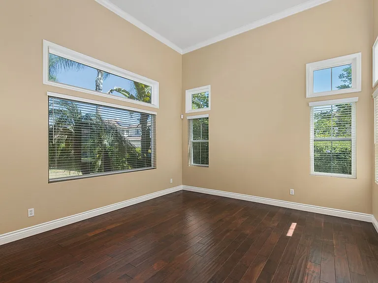 43493 Dodaro Dr — Photo 5