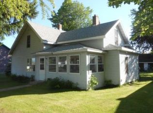 325 S Avon Ave, Phillips, WI 54555