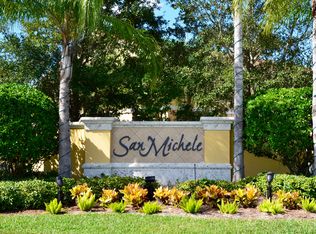 3790 82nd Avenue Cir E APT 103, Sarasota, FL 34243