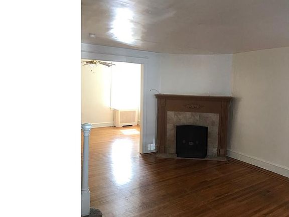 4th image of 275 Copley Rd