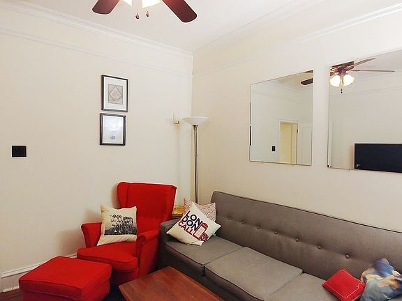 4th image of 228 7th Ave APT 3R