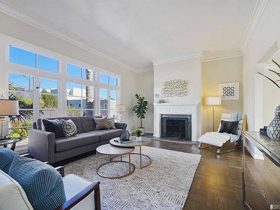 4th image of 115 Bella Vista Way
