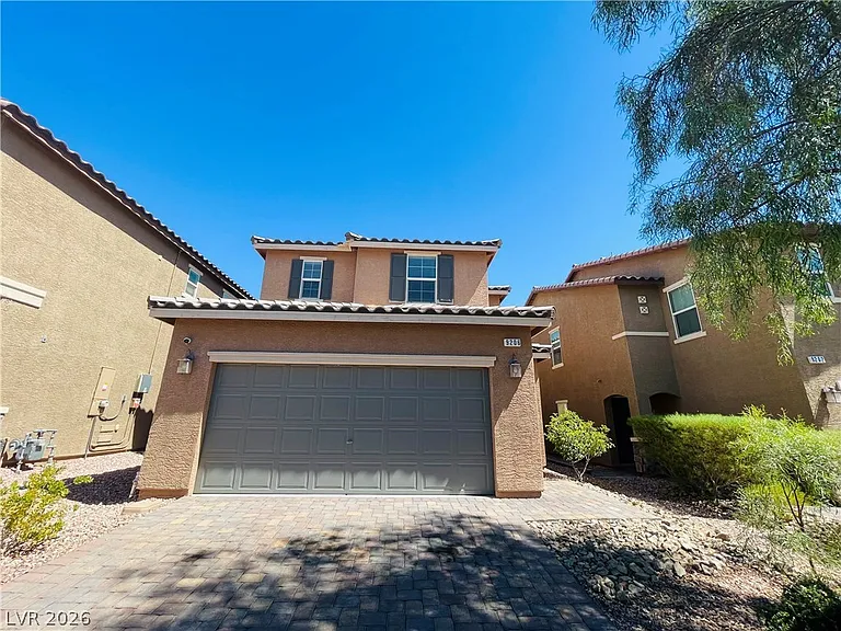 9206 Valley Betica Ave — Photo 1