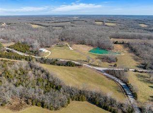 8384 Red Oak Rd, Gerald, MO 63037