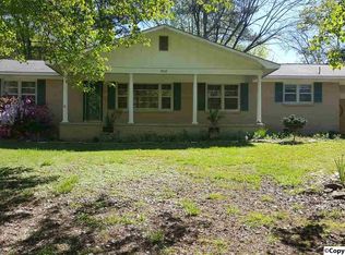 808 6th St NE, Arab, AL 35016