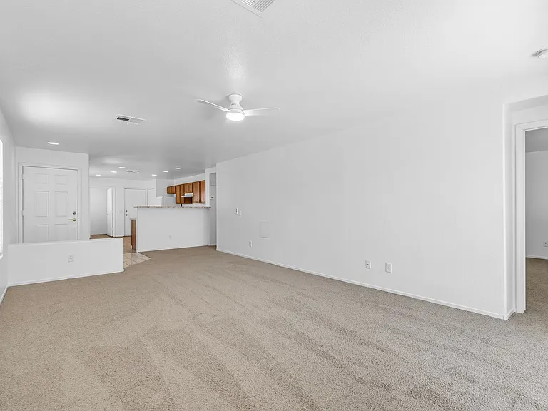9648 Boylagh Ave — Photo 4
