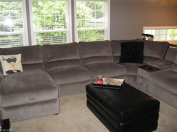 5th image of 154 Copperstone Ct