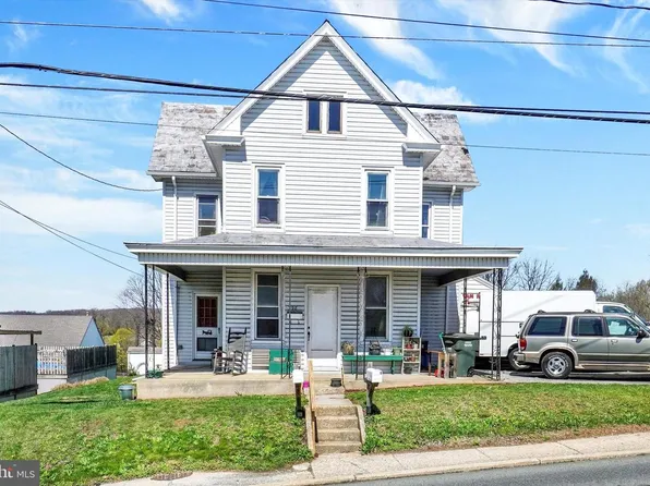 298 N Main St, Dallastown, PA 17313