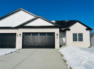 3905 Westgate Dr, Springfield, IL 62711