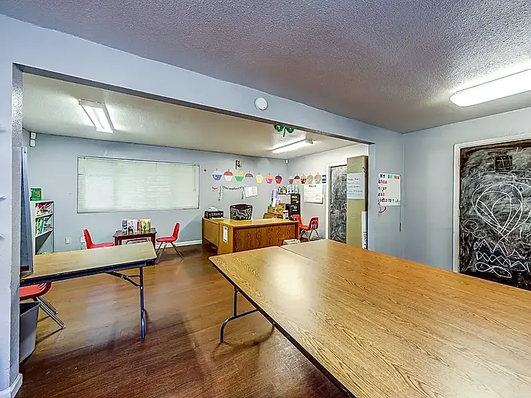 Lotus Landing Apartments — Photo 8