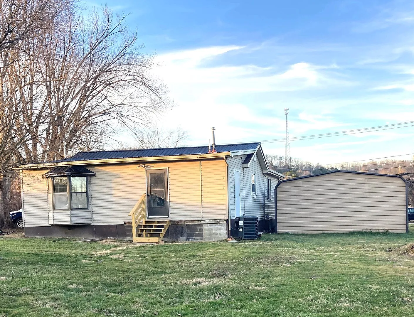 Newly updated home in Culloden — Photo 2