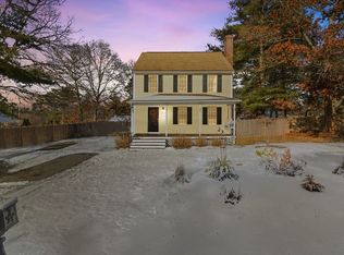 6 Buttonwood Ln, Plymouth, MA 02360
