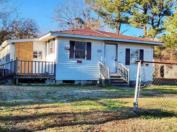 319 Duke Street, Belhaven, NC 27810