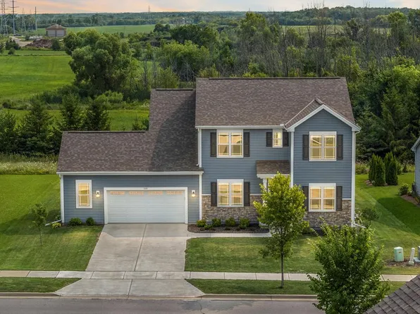 2289 River Bend ROAD, Grafton, WI 53024