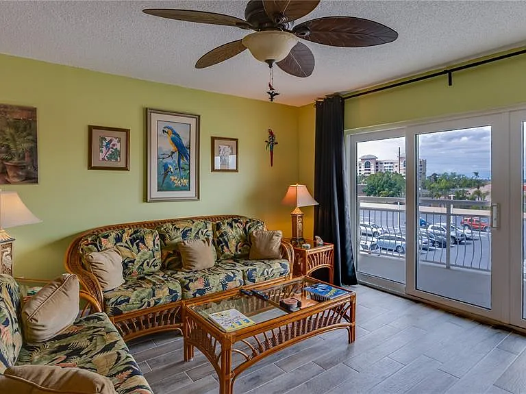 4900 Brittany Dr S #411 — Photo 2