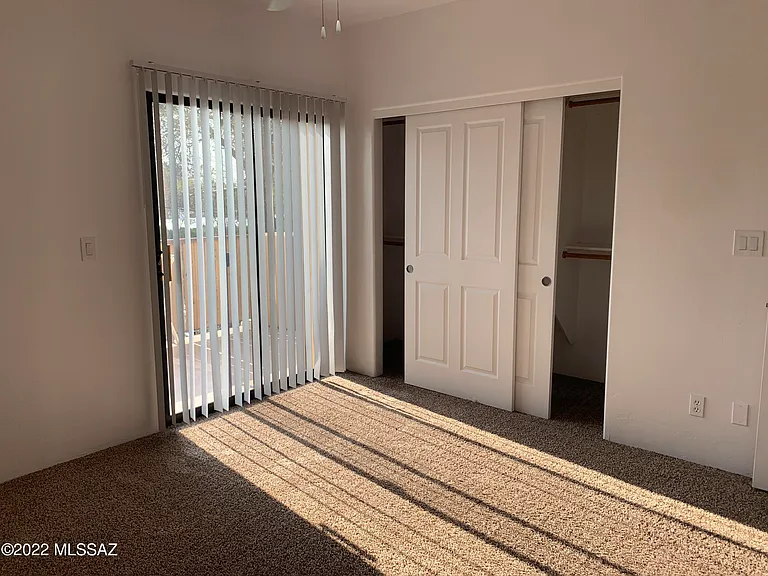 1741 E Hedrick Dr — Photo 25