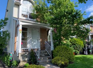 92B Debbie St, Staten Island, NY 10314