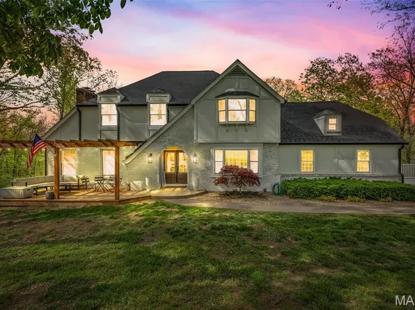 2179 Rock N Horse Farms Dr, Festus, MO 63028