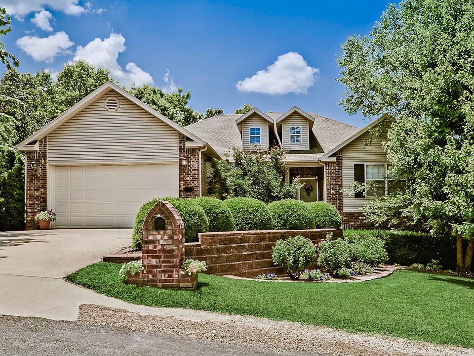 1st image of 18 Reighton Cir