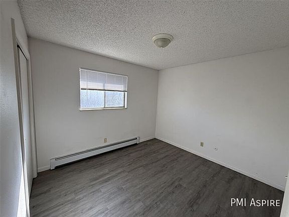 5th image of 2916 Glen Dale Dr APT 2