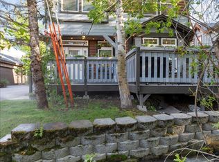 520 E Kelly Ave, Jackson, WY 83001