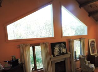 197 Oak Hill Rd, Charlotte, VT 05445