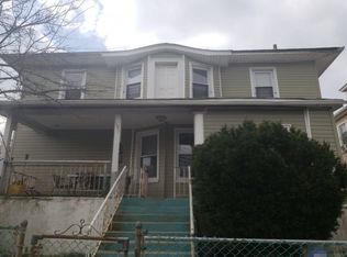 191 Beach 27th St, Far Rockaway, NY 11691