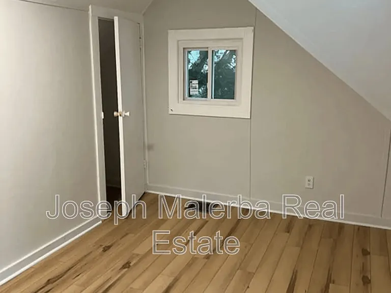 284 Ocean Ave — Photo 11