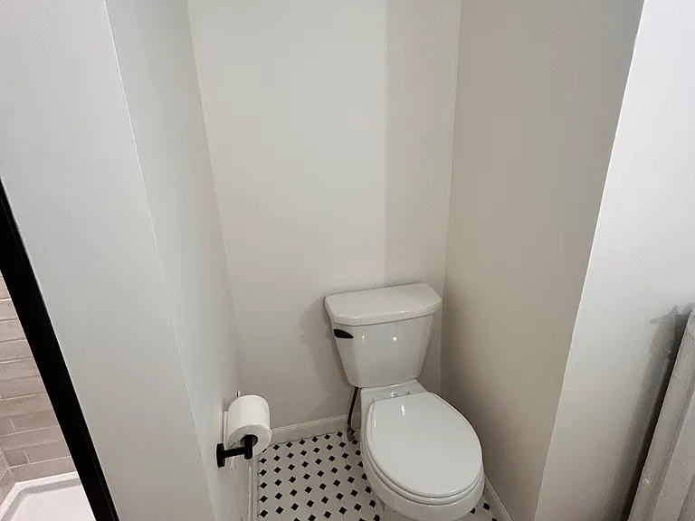 114 Ashland Ave #5 — Photo 17