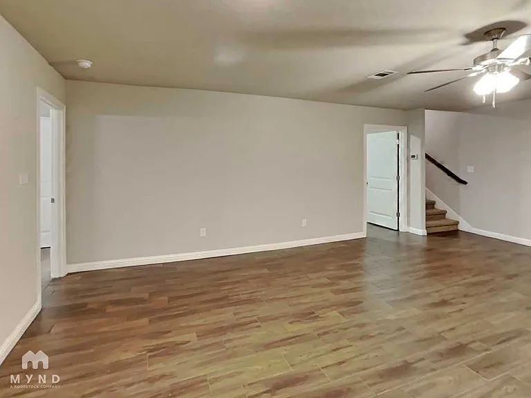 702 Rolling Terrace Cir — Photo 6