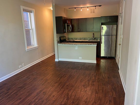 4th image of 432 W Belmont Ave APT 509