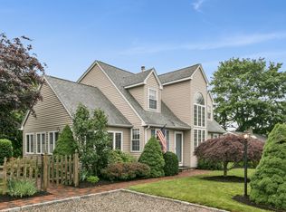 5 South Pkwy, Clinton, CT 06413