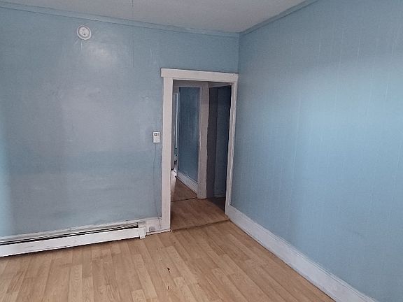 3rd image of 269 N Main St