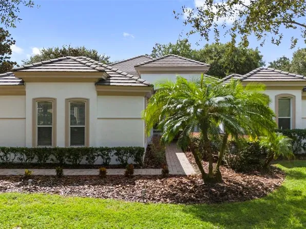 8463 Dunham Station Dr, Tampa, FL 33647