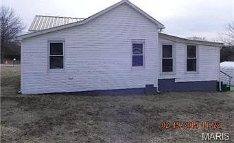 4th image of 99 Bader Ln