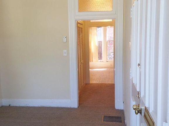 5th image of 203 E Mount Royal Ave Floor 1
