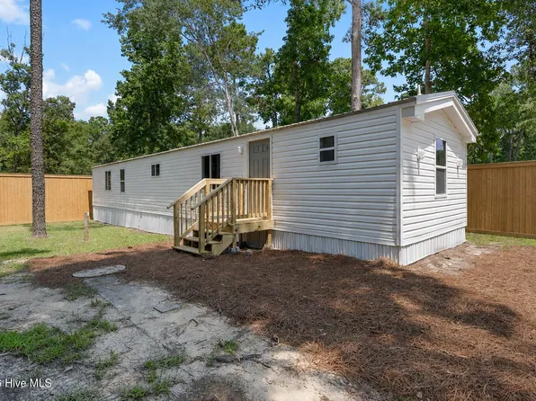 658 Westwind Drive SW, Supply, NC 28462