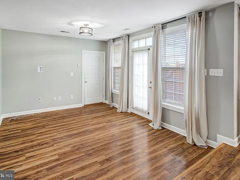 12852 Marblestone Dr — Photo 7