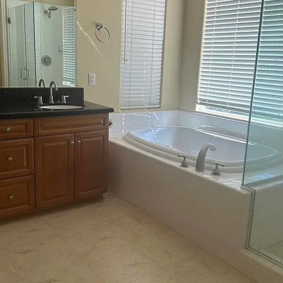 361 Cottages Ct — Photo 8