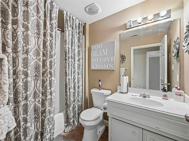 7014 Woodridge Row Dr — Photo 12