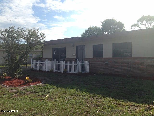 1st image of 1725 Kings Ct