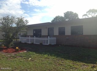 1725 Kings Ct, Titusville, FL 32780