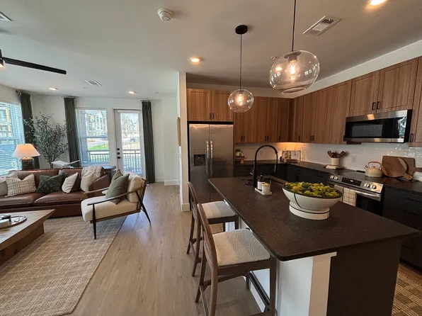 (undisclosed Address), San Marcos, TX 78666