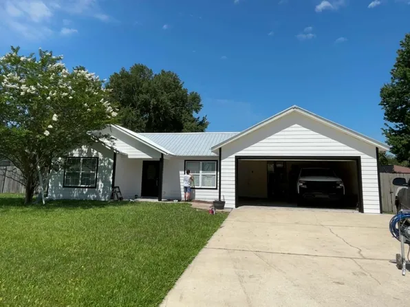 (undisclosed Address), Palatka, FL 32177