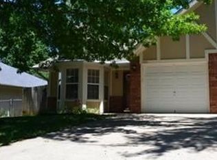 1600 SW 6th St, Blue Springs, MO 64014