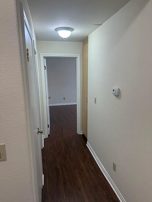 2 bed, 1100 sqft, $2,495 — Photo 4