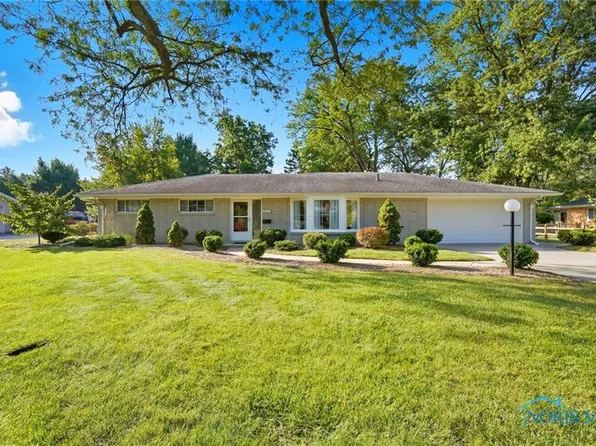 4757 Maryhill Rd, Sylvania, OH 43560