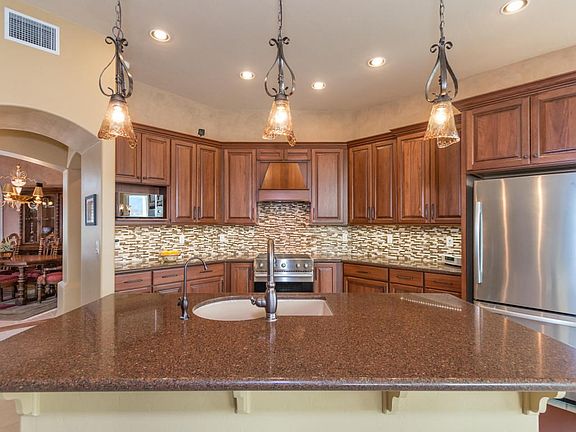 3rd image of 11362 N Meadow Sage Dr