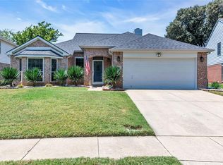 7105 Isle Royale Dr, Fort Worth, TX 76137